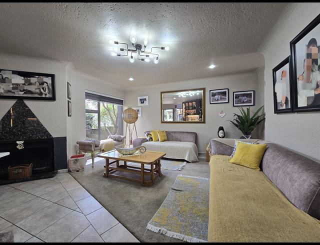 5 BEDROOM HOUSE FOR SALE IN MEYERSDAL